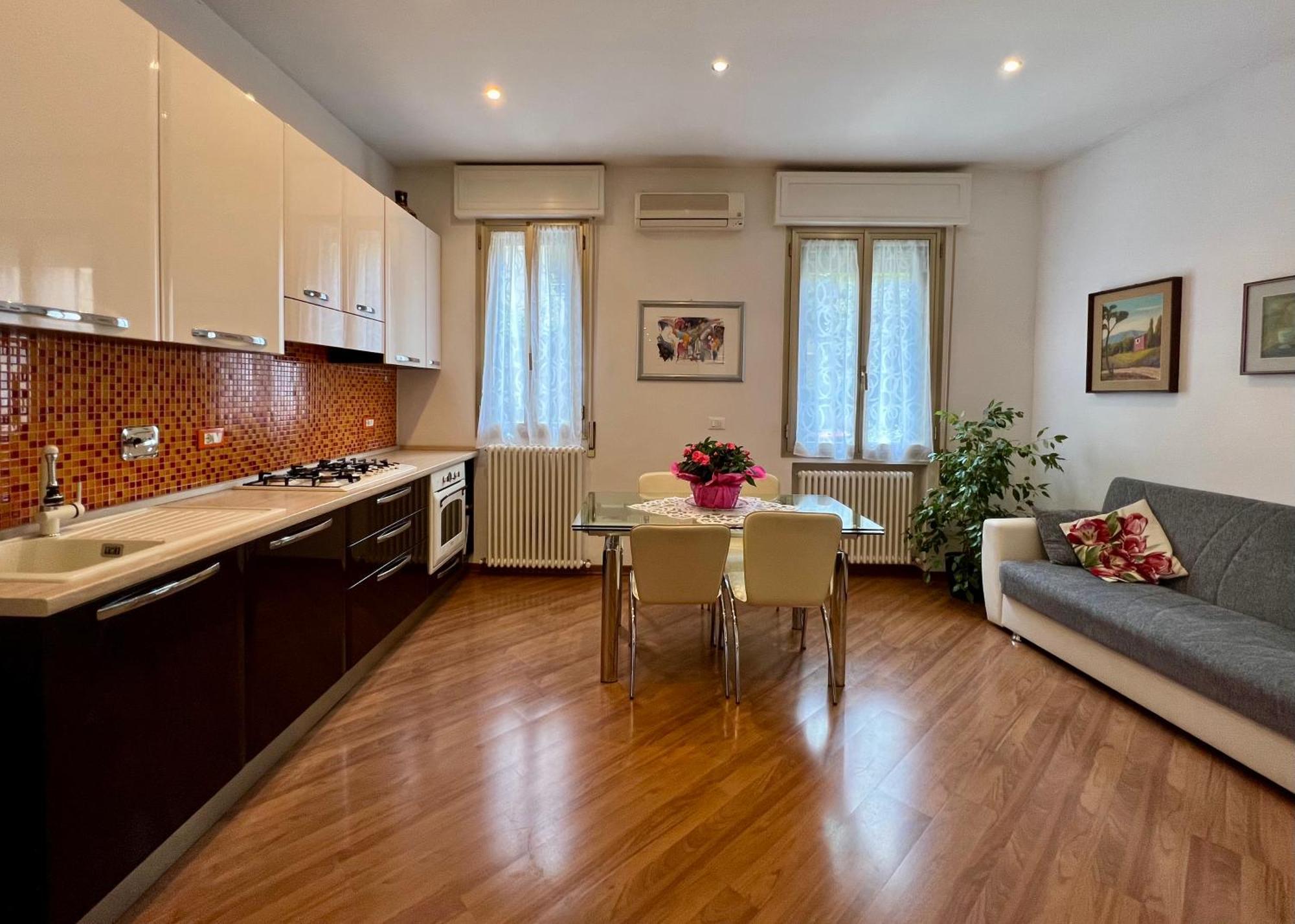 Charming Apartment Near Saragozza Bologna Exterior foto
