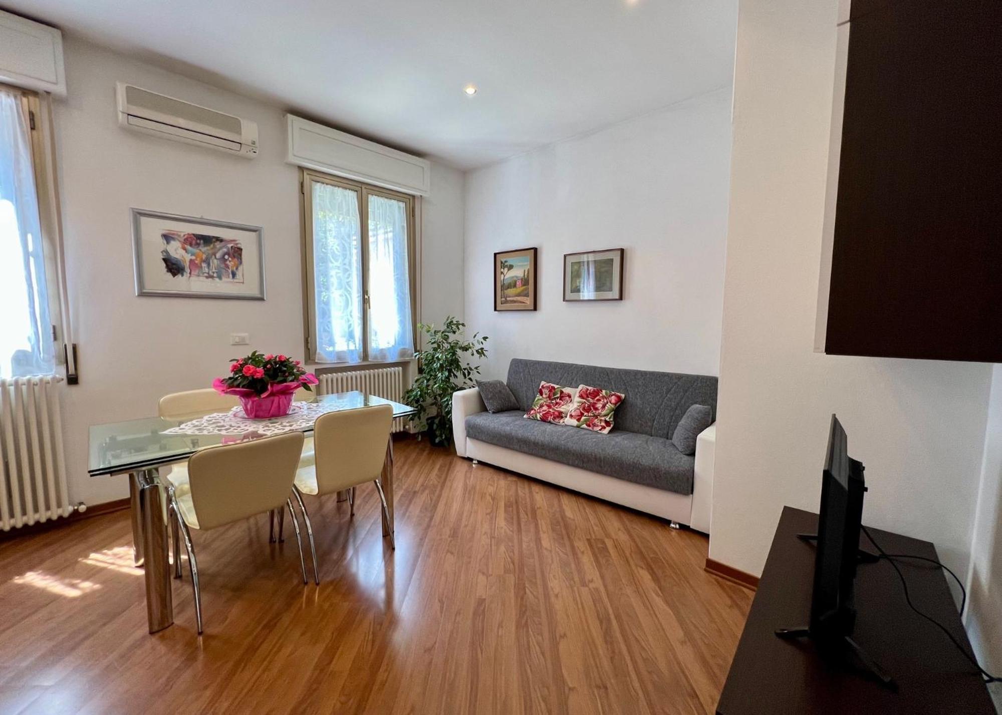 Charming Apartment Near Saragozza Bologna Exterior foto